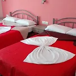 Hotel de apartamente Christodoulos Eleftheria House 3*