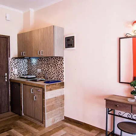 Christodoulos Eleftheria House Vrasná